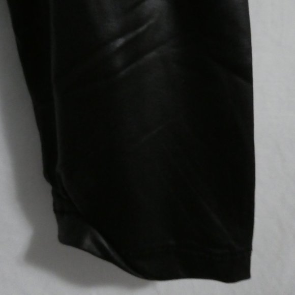 DEVOTED Luxury Apparel, size medium, shiny black stretchable leggings, BNWOT - Picture 8 of 14
